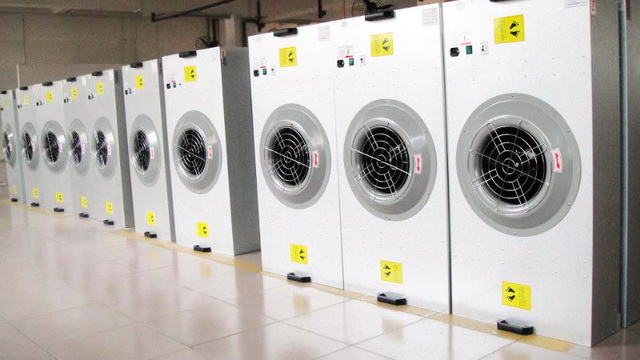 直流FFU風機過濾器機組具有調節(jié)FFU風速,實際電流LED顯示,故障報警,過載保護功能.